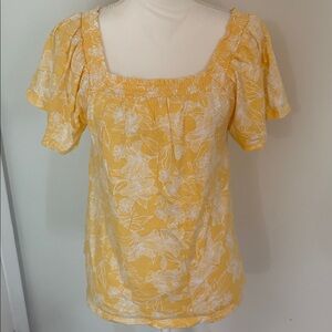 St. John’s Bay Yellow Floral Smocked Square Neck Cotton Top Size S